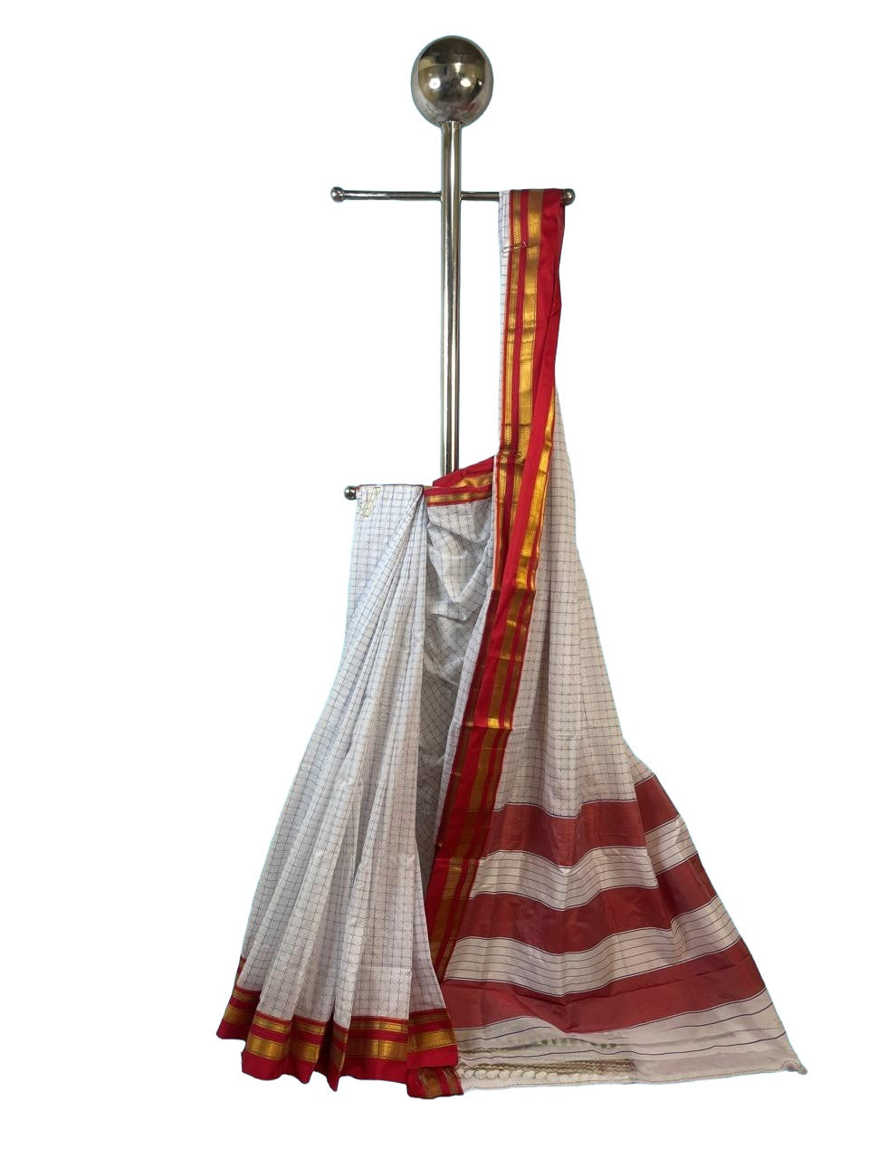 Ilkal Chikki weave texture Saree
