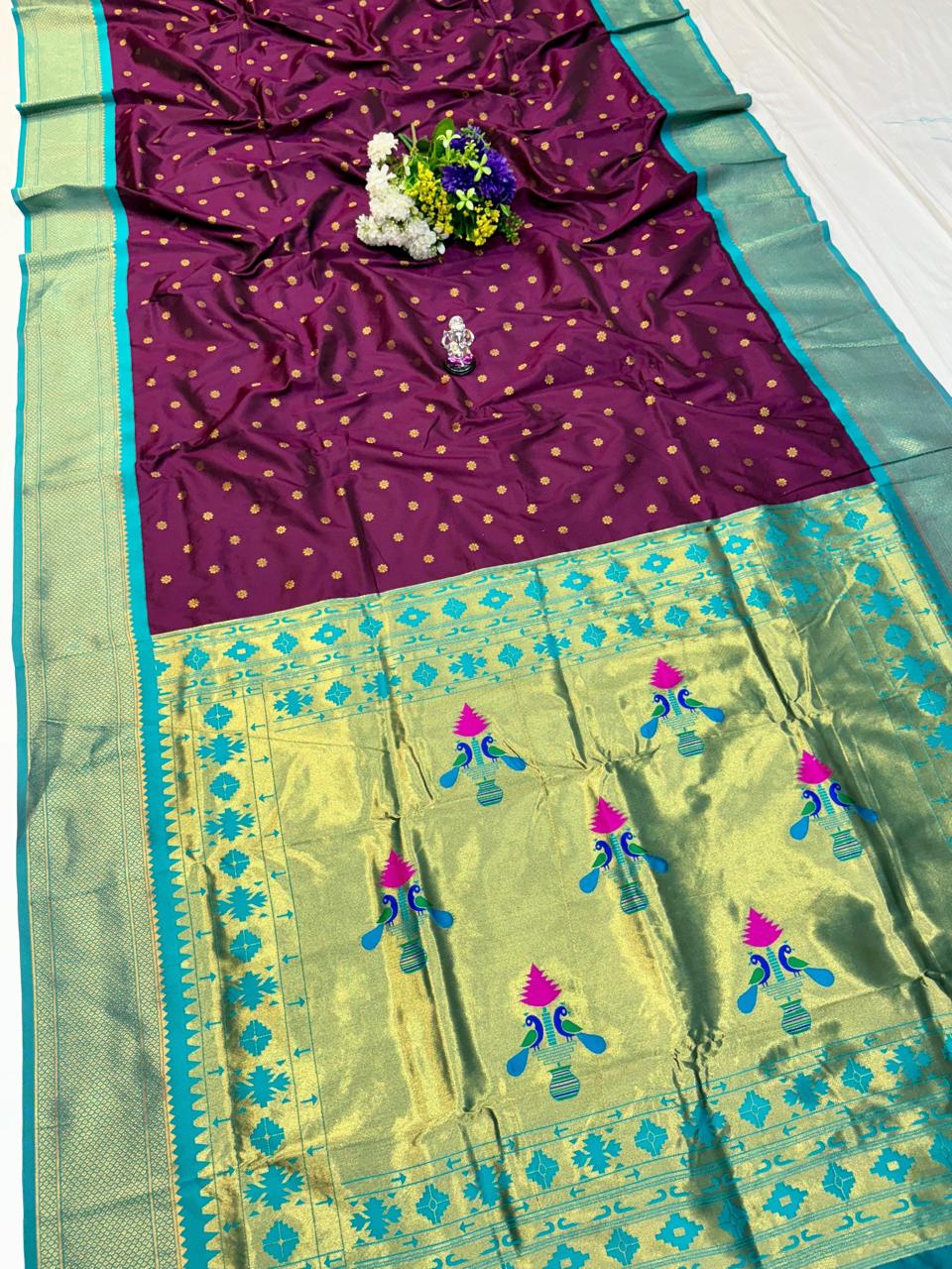 yeola kalanjali pallu paithani yeola kalanjali pallu paithani